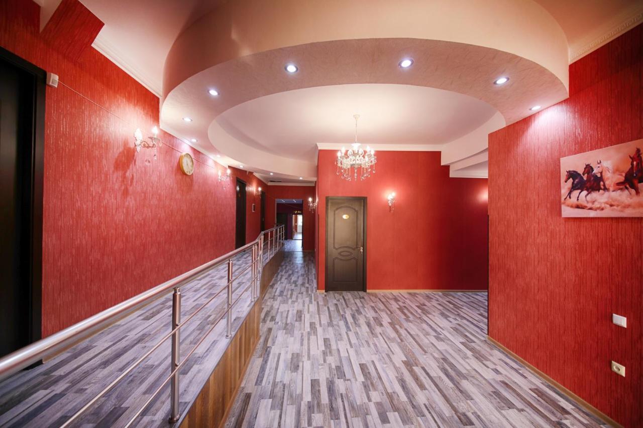 Hotel Tamari 쿠타이시 외부 사진