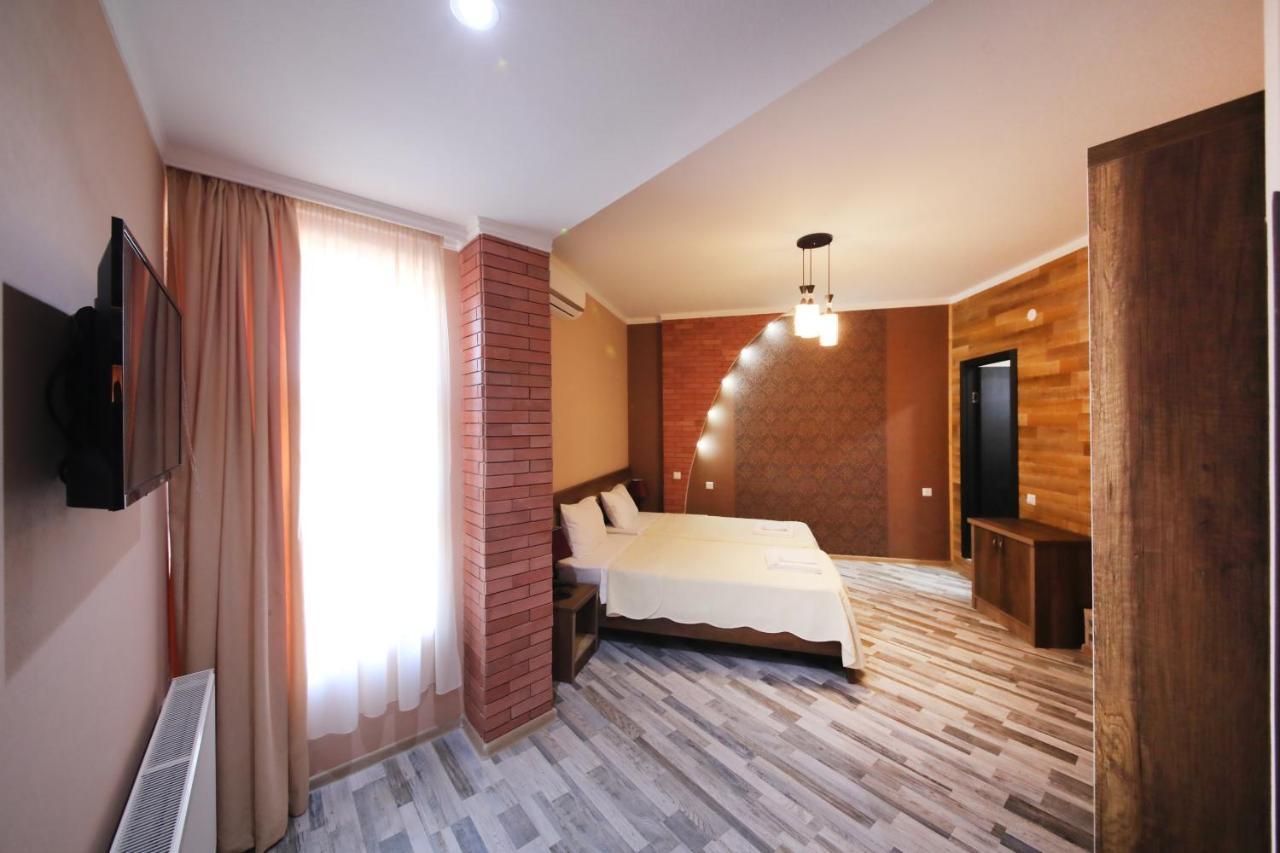 Hotel Tamari 쿠타이시 외부 사진