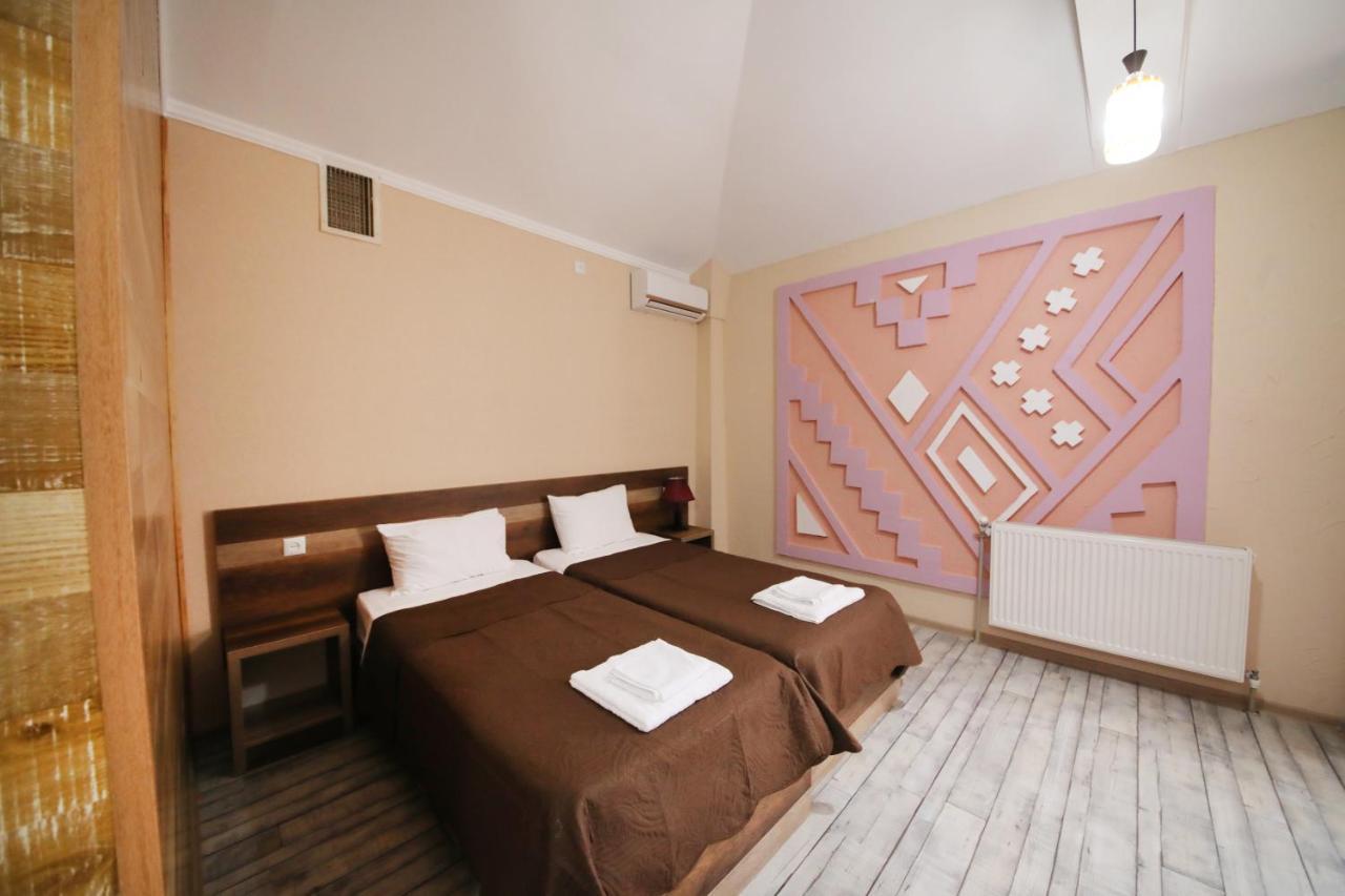 Hotel Tamari 쿠타이시 외부 사진