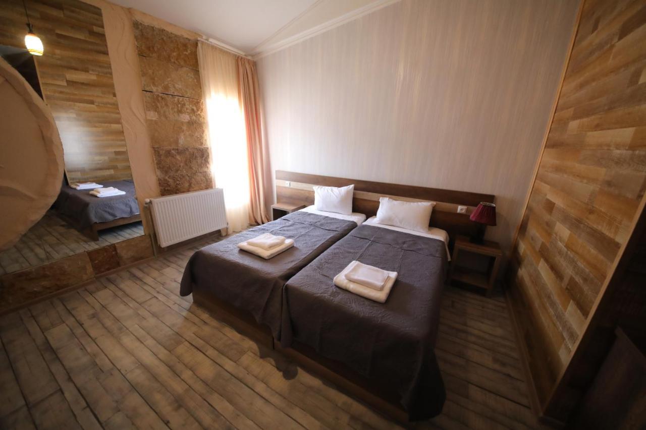 Hotel Tamari 쿠타이시 외부 사진